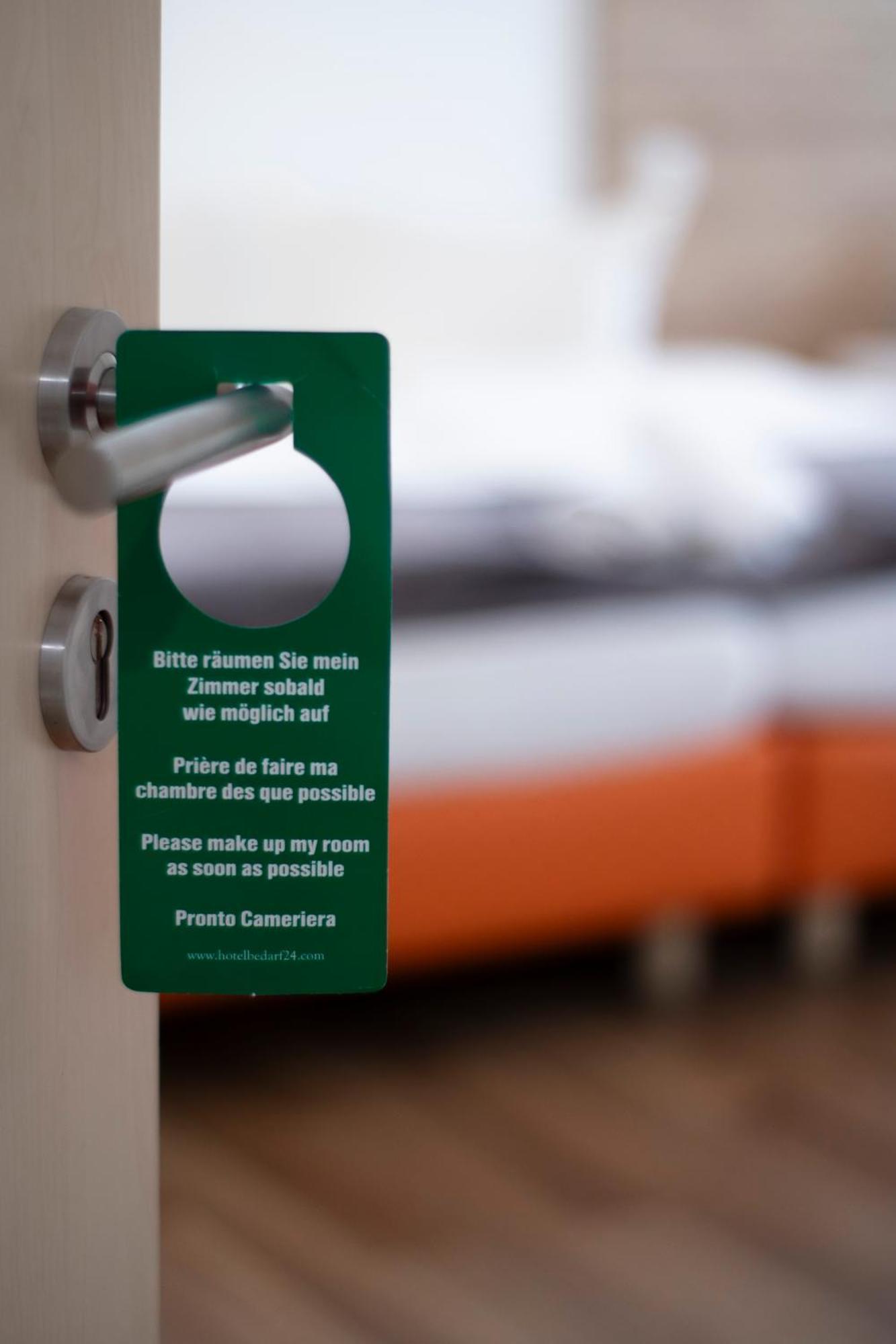 Orange Hotel Und Apartments Neu-Ulm Eksteriør billede