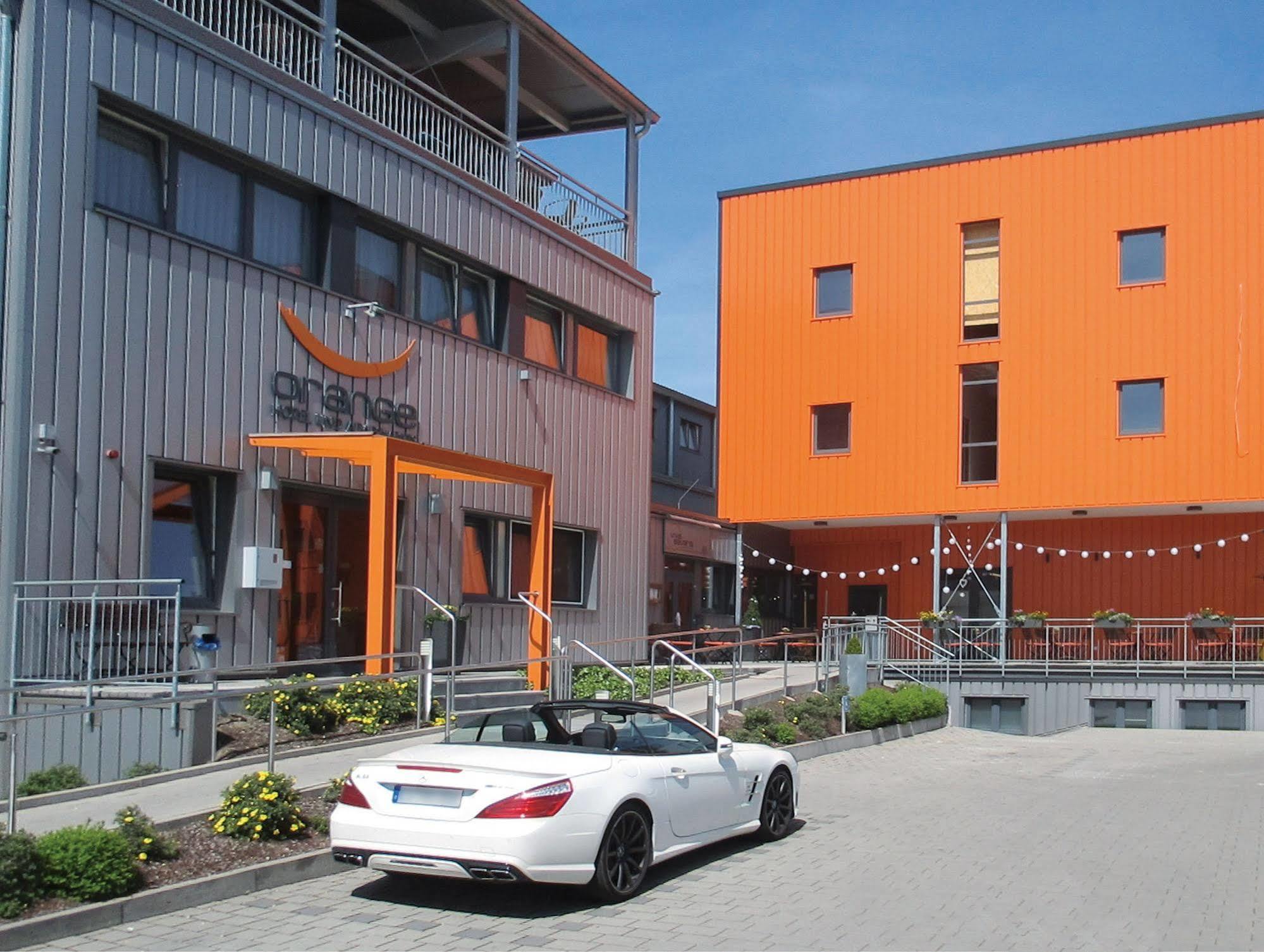 Orange Hotel Und Apartments Neu-Ulm Eksteriør billede